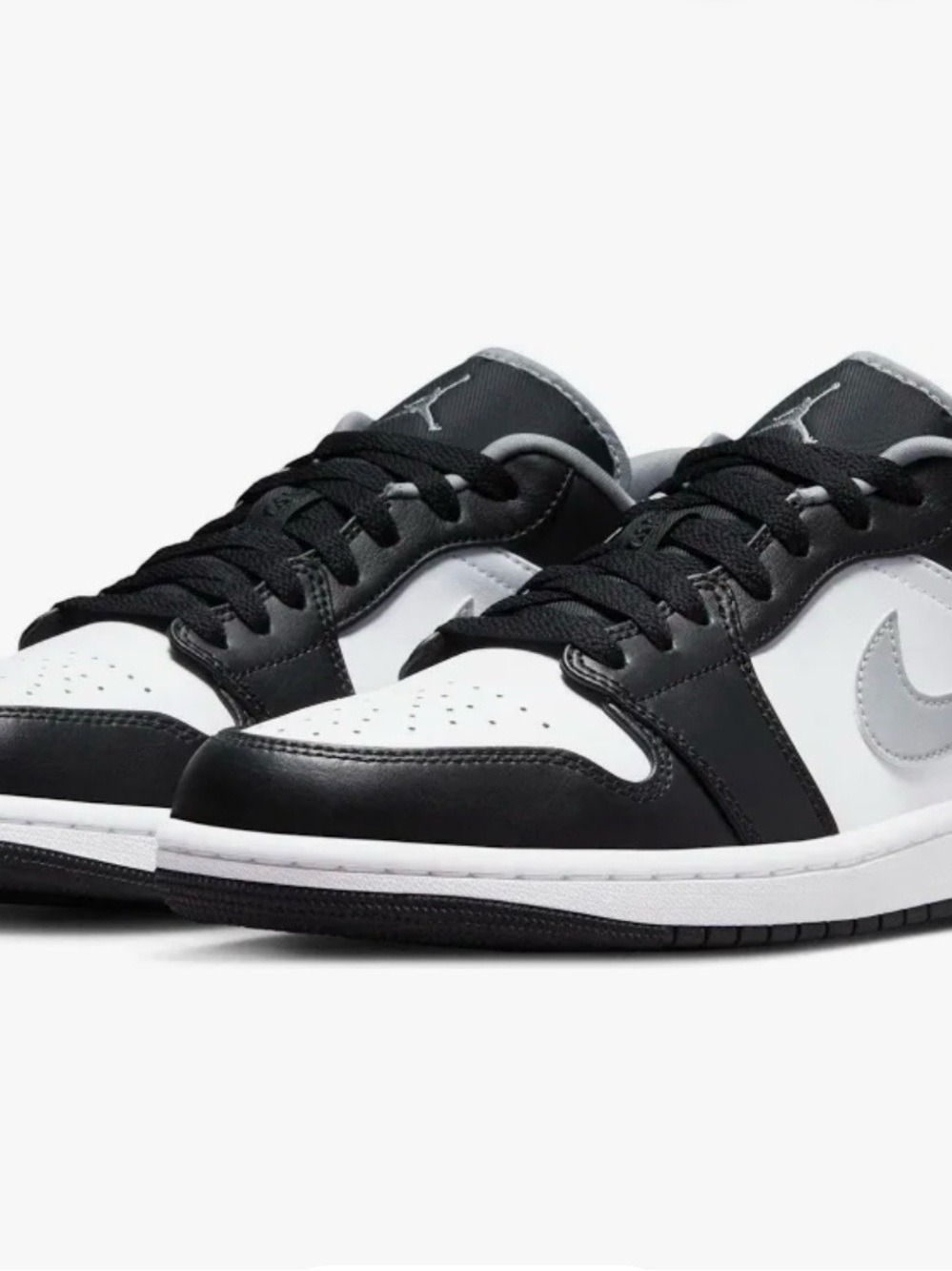 Nike Air Jordan 1 Low - Retro Sneaker in Black, White & Gray - Picture 4 of 13